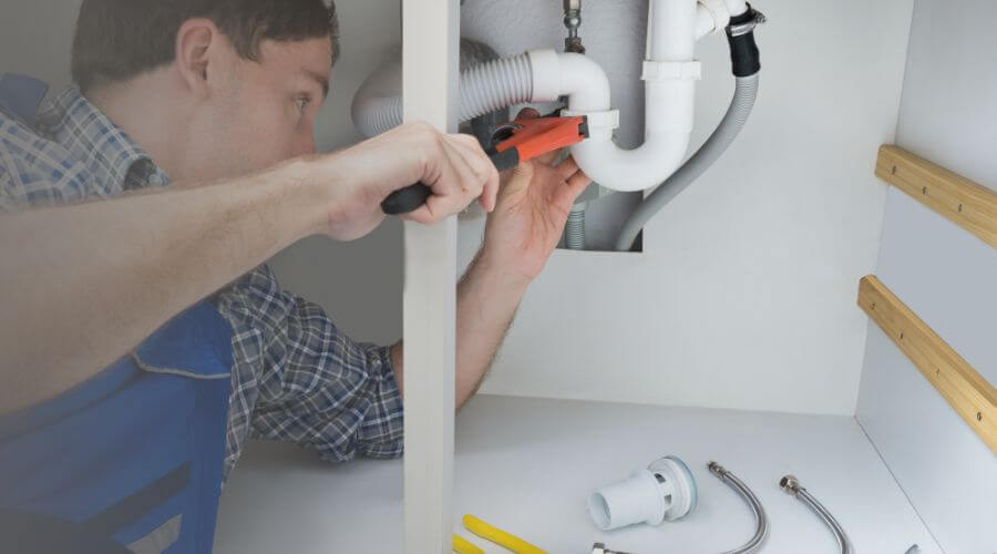Expert burst pipe repair services in Tuttle, OK